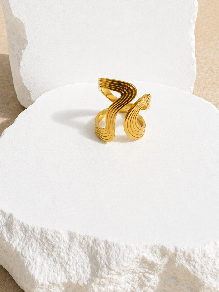 Capri Abstract Ring