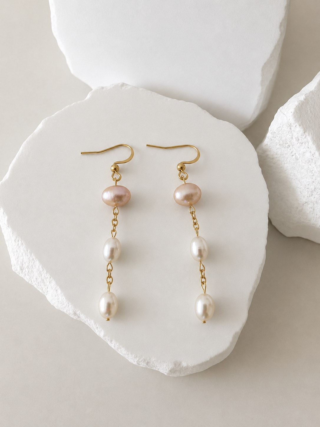 Blush Tide Pearl Earrings