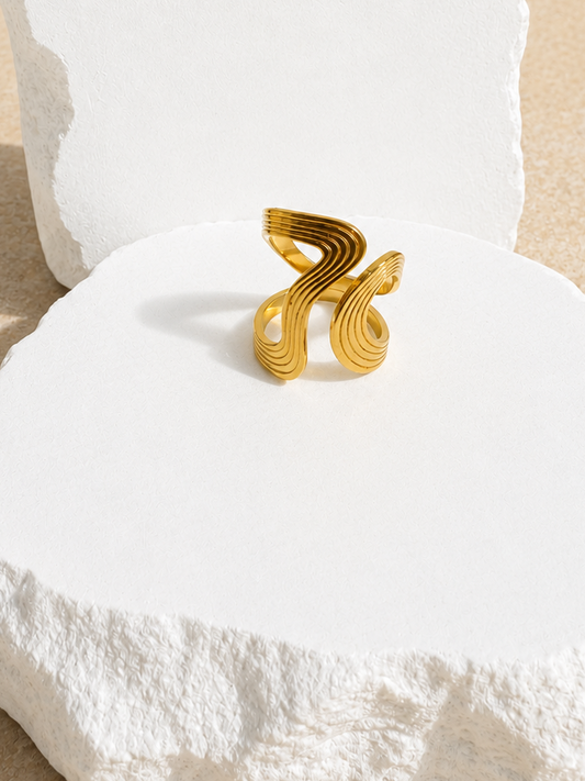 Capri Abstract Ring